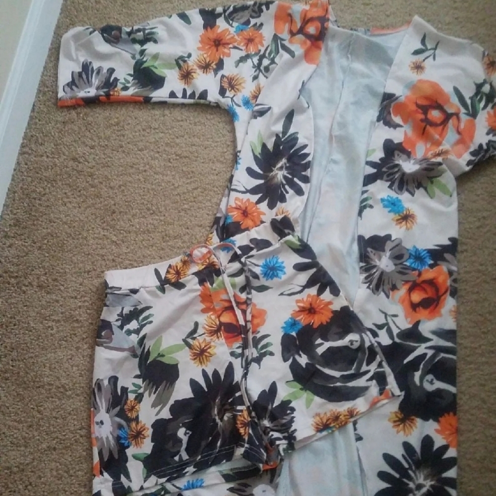 Beach kimono w/ shorts